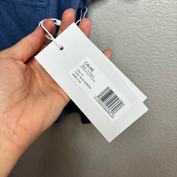 NWT Calme Women's Short Sleeve Blue Tee - Picture 2 of 3